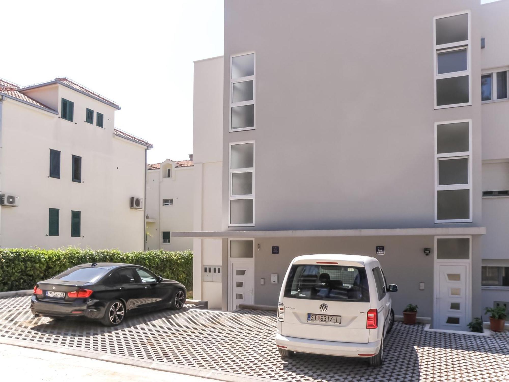 Apartment With Terrace And Free Parking - Beach Nearby Split Luaran gambar